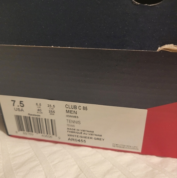 Reebok Clubhouse 85 Sneakers NWT, EU 40 - Picture 5 of 5